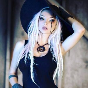 KATE LAMBERT (kato) Net Worth, AGE, Boyfriend, Family, Height & Biography