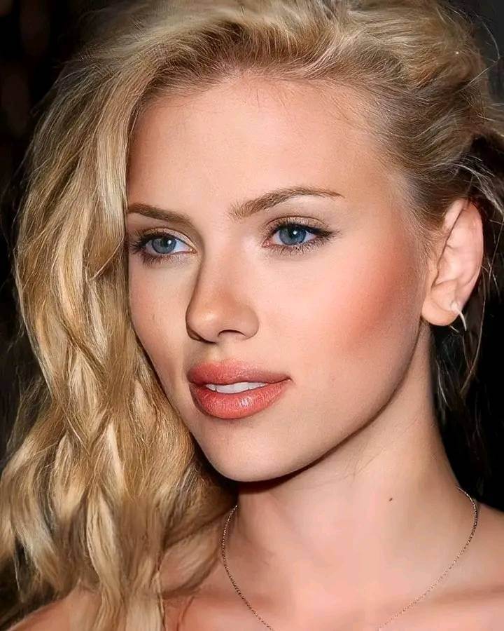 Scarlett Johansson 3